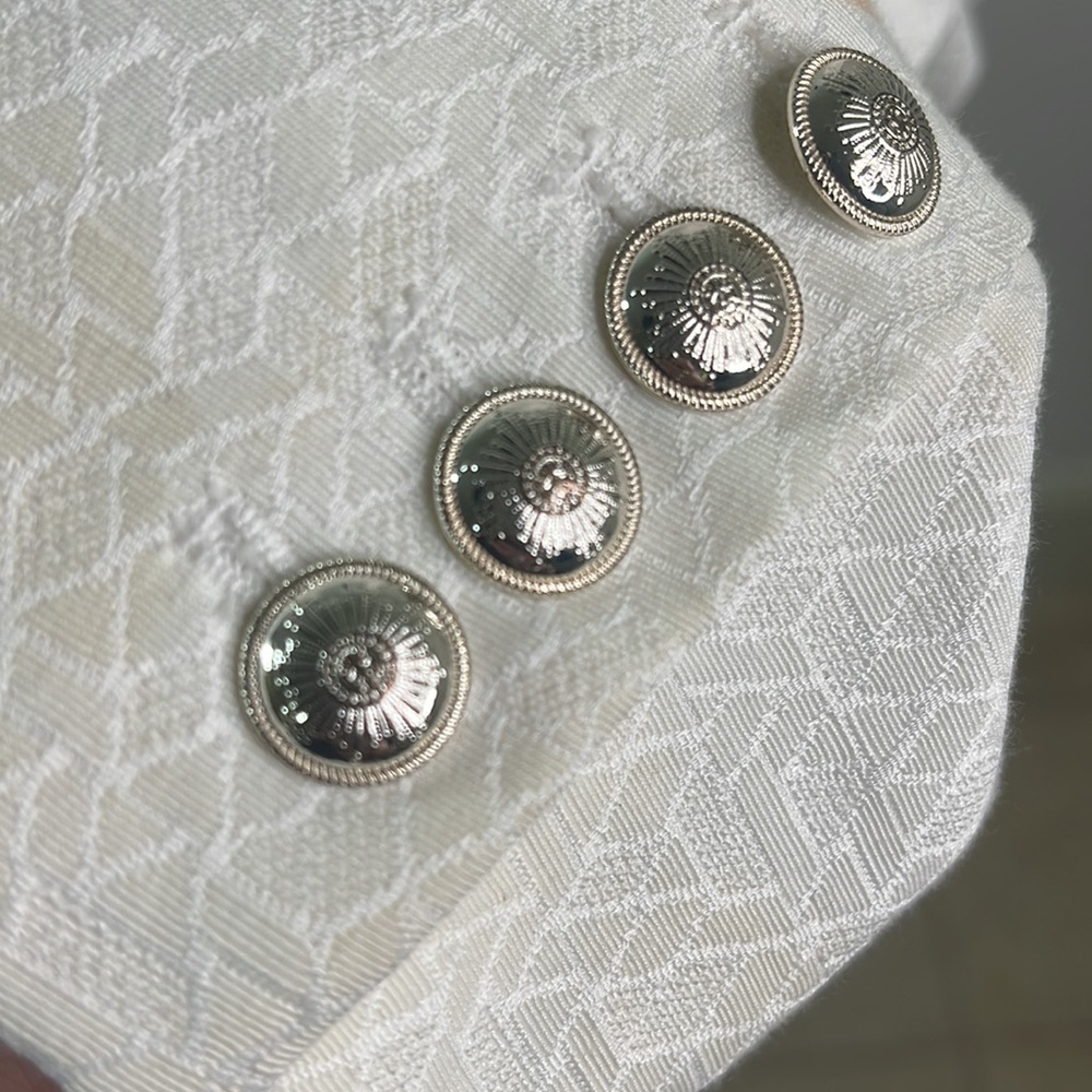 Buttoned Blazer - image 4